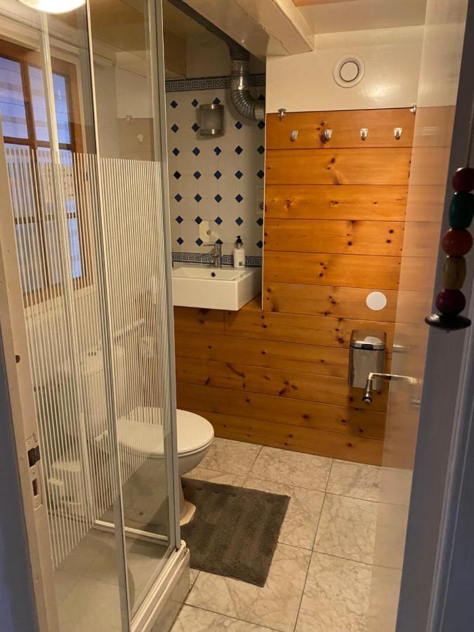 Truelove Guesthouse Амстердам Екстериор снимка