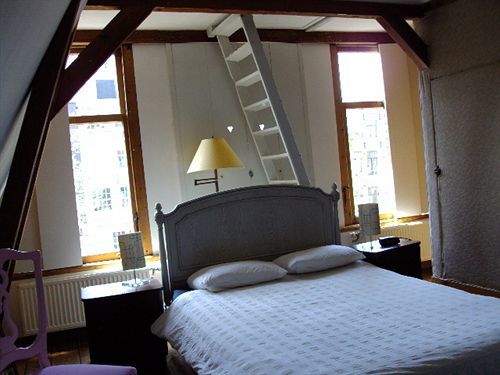 Truelove Guesthouse Амстердам Екстериор снимка